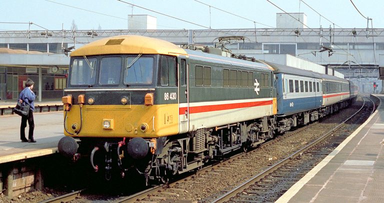86430